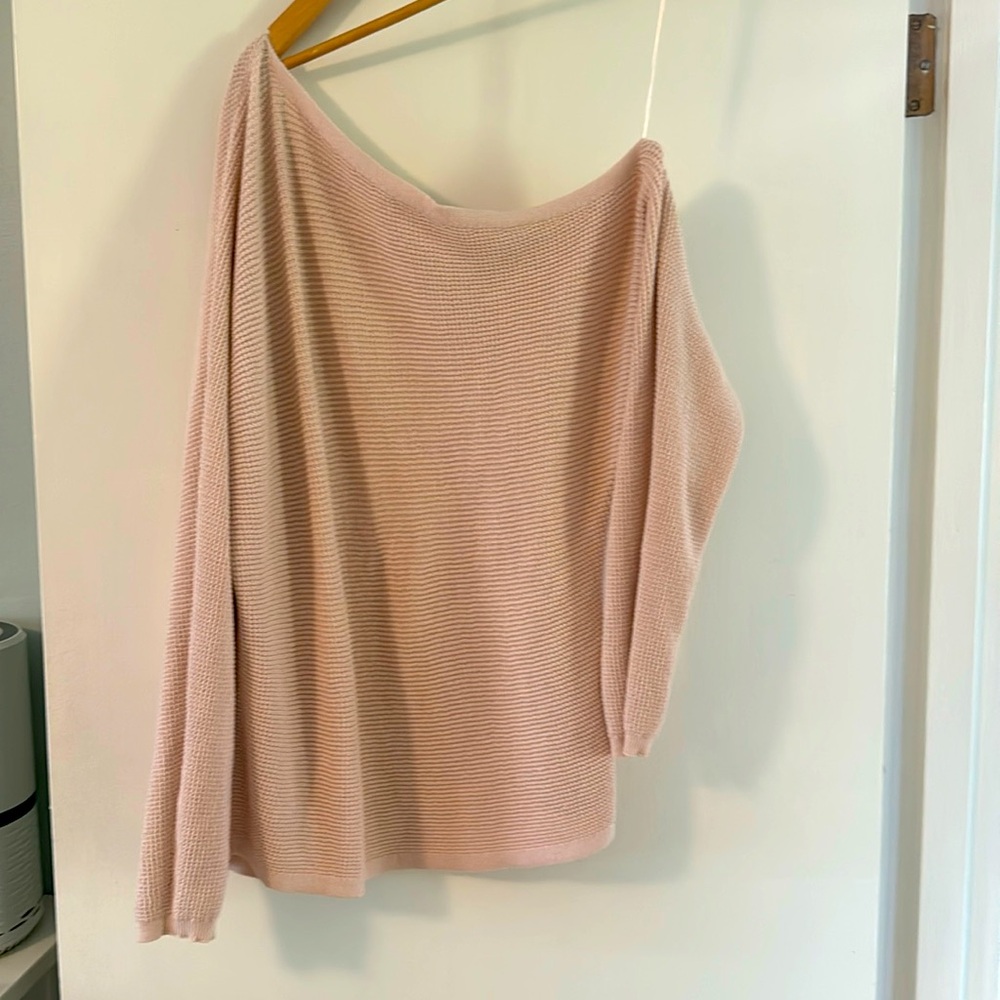 Off shoulder peach/pink sweater